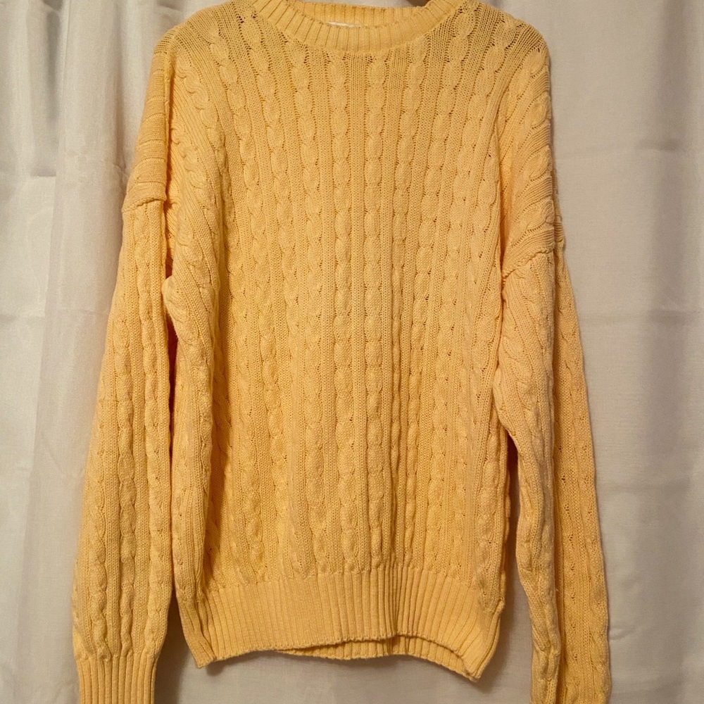 Vintage yellow sweater